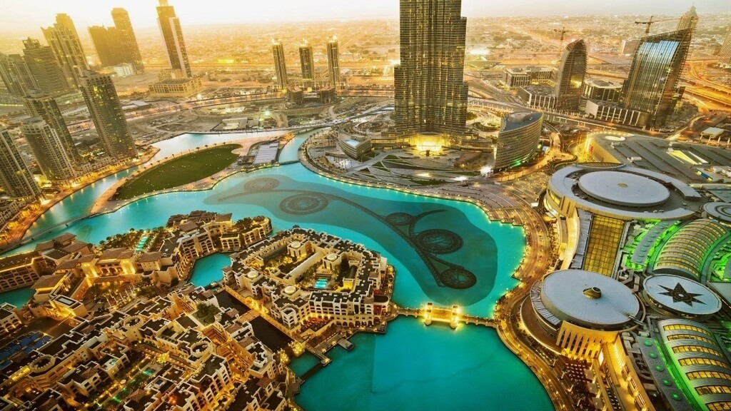 Why Live in Dubai, UAE: The Real Estate Advantage